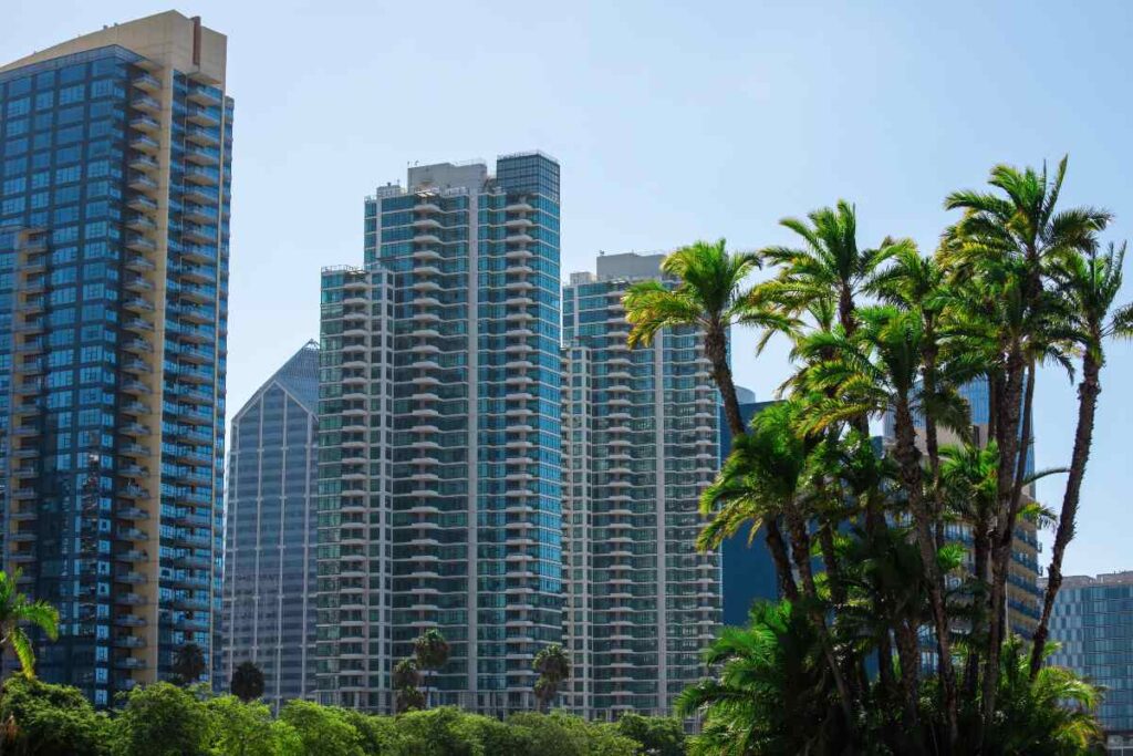 Fully furnished apartment for rent in Ras Al Khaimah with balcony and city view.